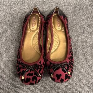 Me Too Women's Ballet Flats 6 M Burgundy Black Pattern Slip On